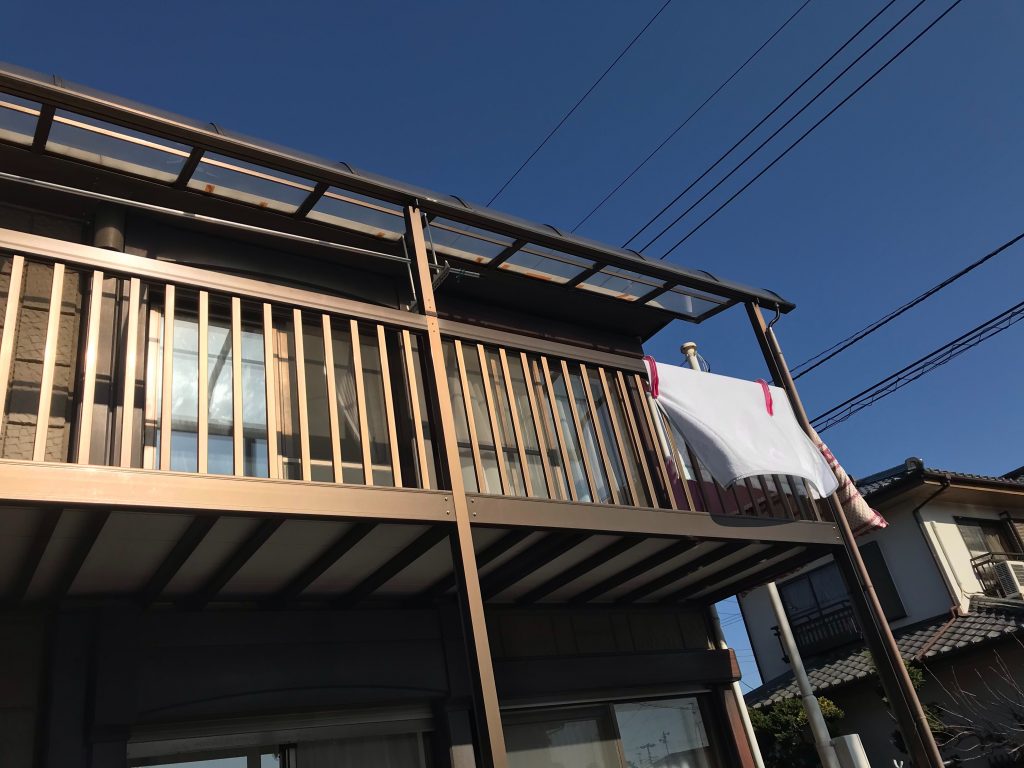千葉県Ⅰ市　ｶｰﾎﾟｰﾄ新規、２Fﾃﾗｽ屋根張り替え工事